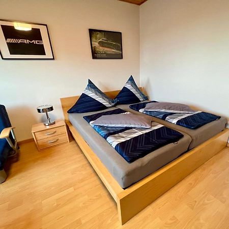 Ferienwohnung Terrasse Parkplatz Wallbox Nuerburgring Herresbach エクステリア 写真